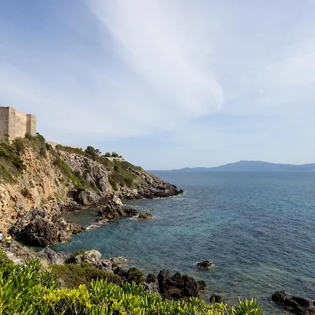 Hotel Capo D'uomo 3*