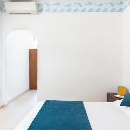 Capo D'uomo Hotel 3*